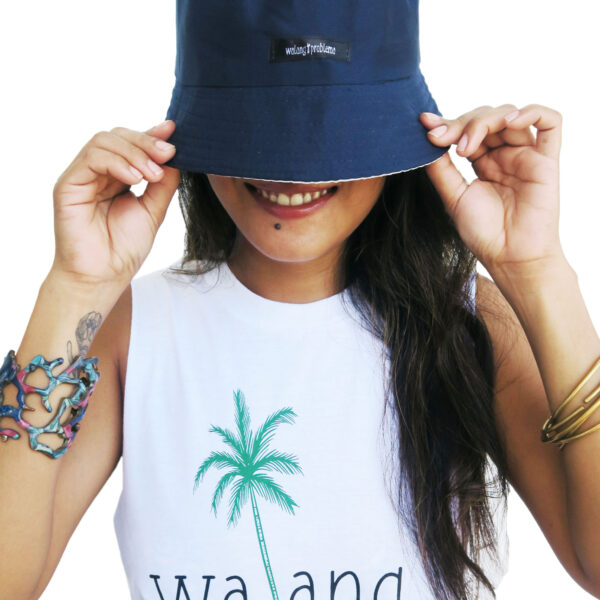 Bucket hat navy blue